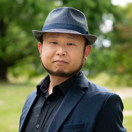 Porträtfoto von Kensuke Akao